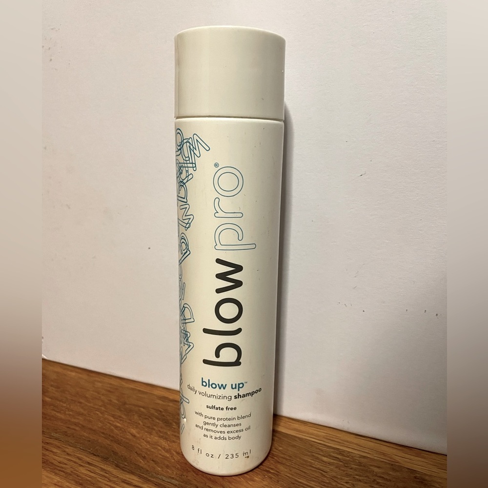 New- Blowpro sulfate free moisturizing shampoo